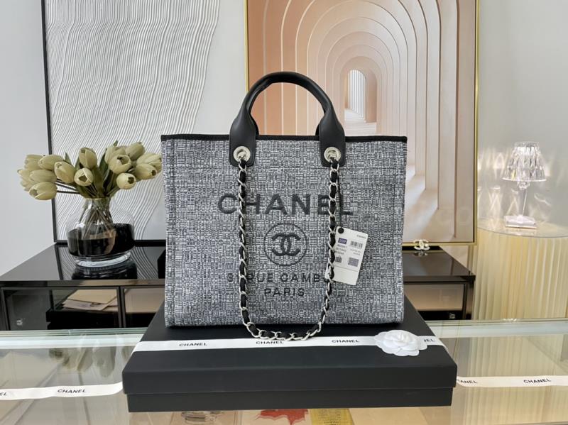 Chanel Handbags 644